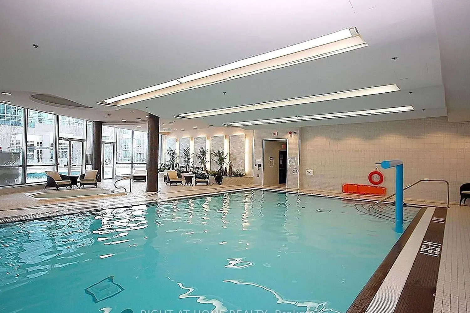 Additional image 16 of 90 Absolute Avenue 908