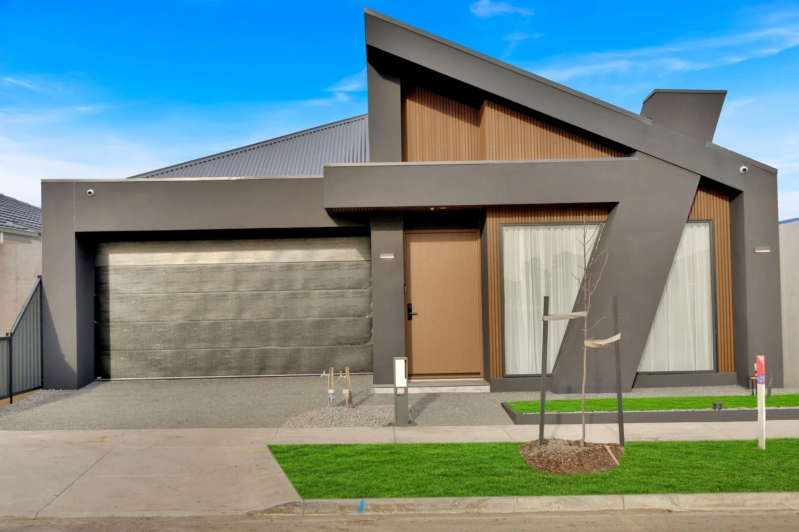 12 Powderbark Crescent, Mickleham VIC 3064