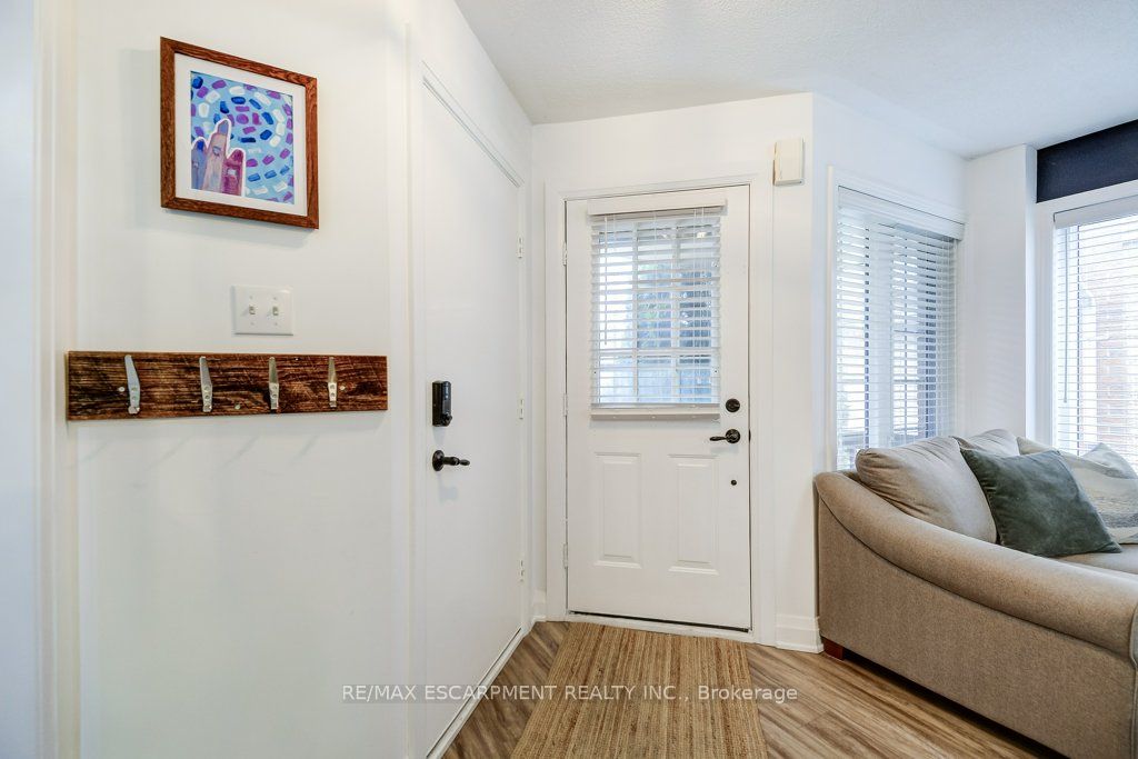 Additional image 4 of 4 Harnesworth Crescent, Hamilton, ON, L8B 0J3