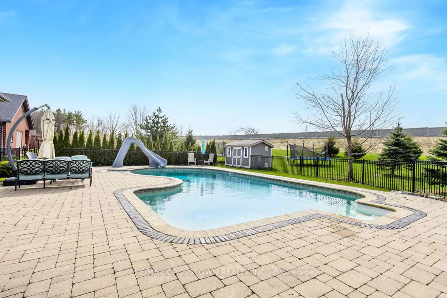 Additional image 12 of 25 Mennill Drive