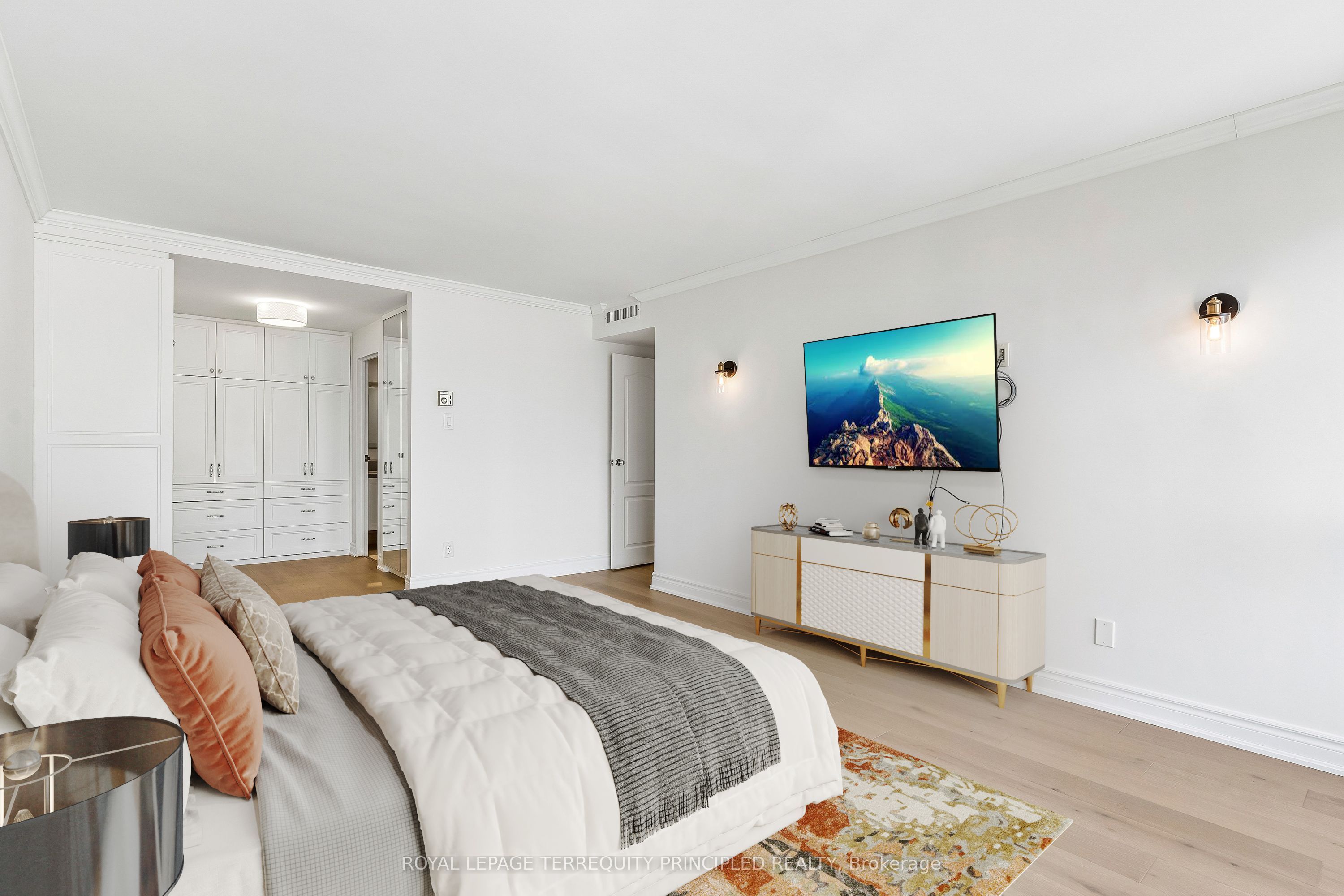 Additional image 5 of 3413-55 Harbour Square, Toronto, ON, M5J 2L1