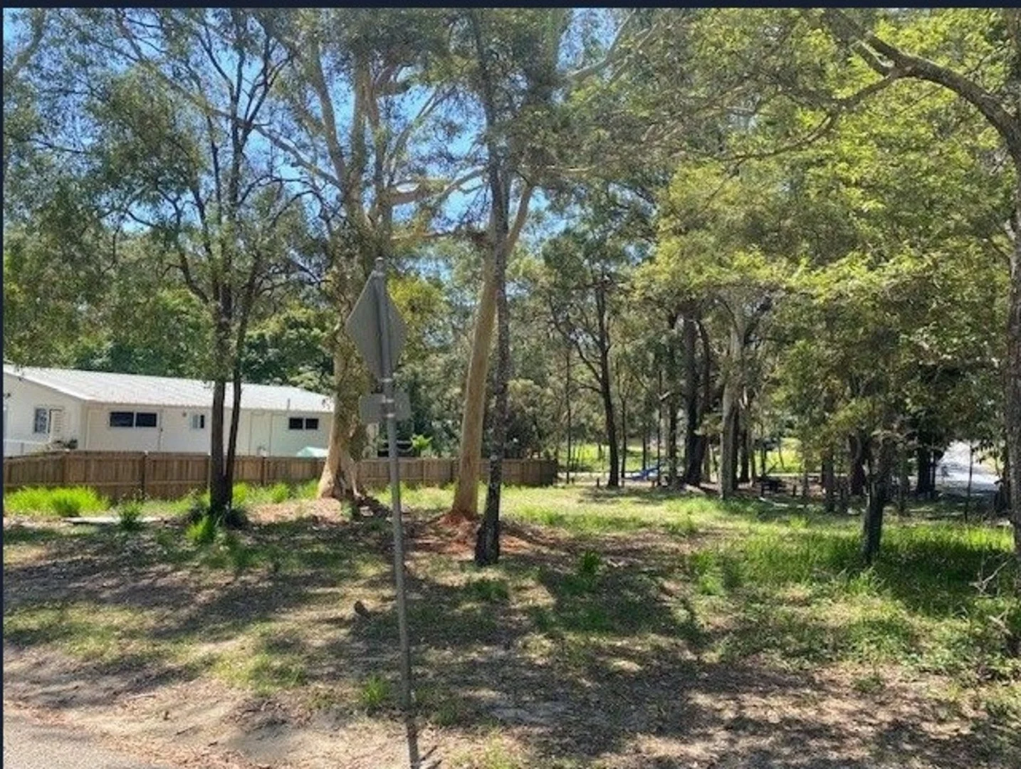 1 Noogie Street, Macleay Island QLD 4184