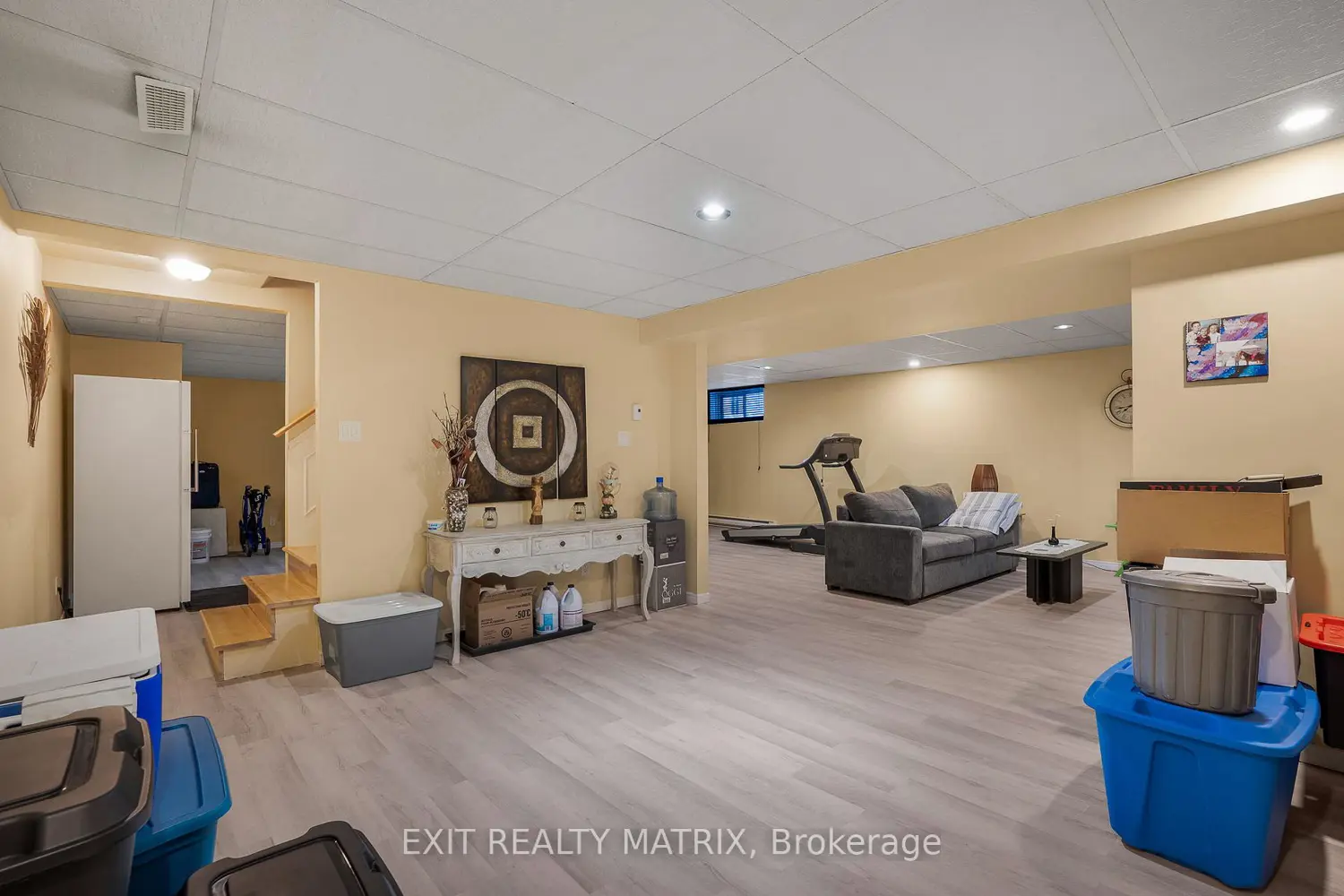 Additional image 11 of 213 Longueuil Street