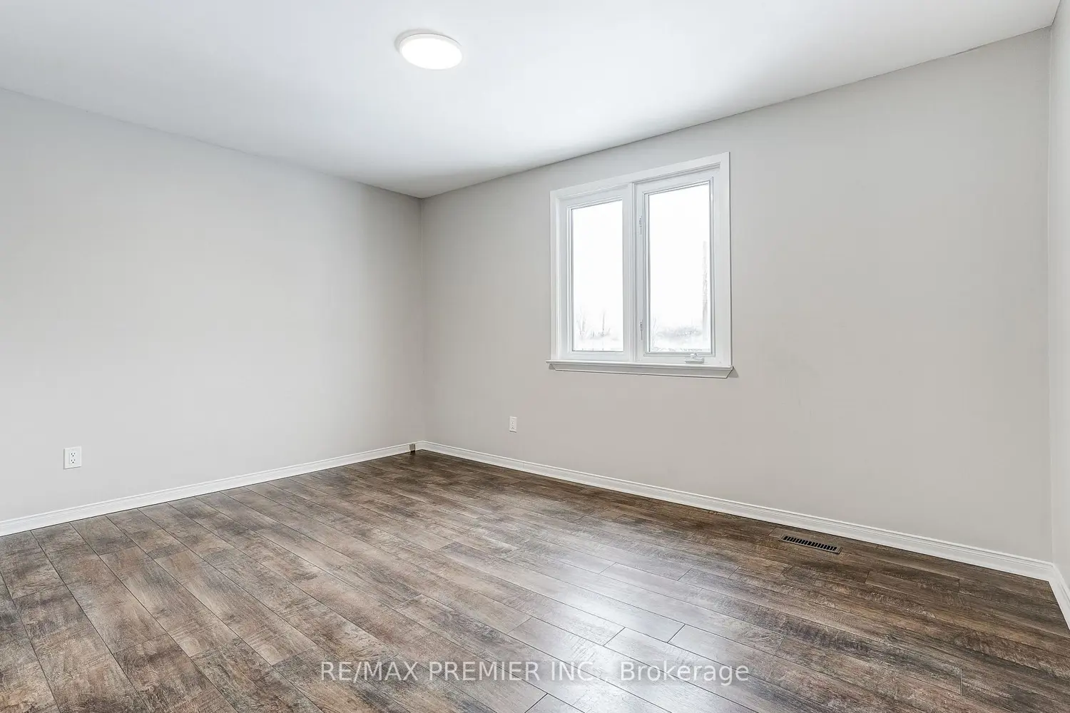 Additional image 13 of 2395 Benedet Drive