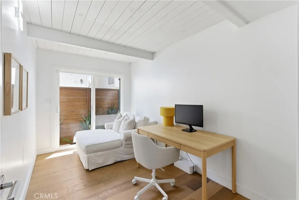 Additional image 60 of 258 Walnut St, Newport Beach, CA 92663