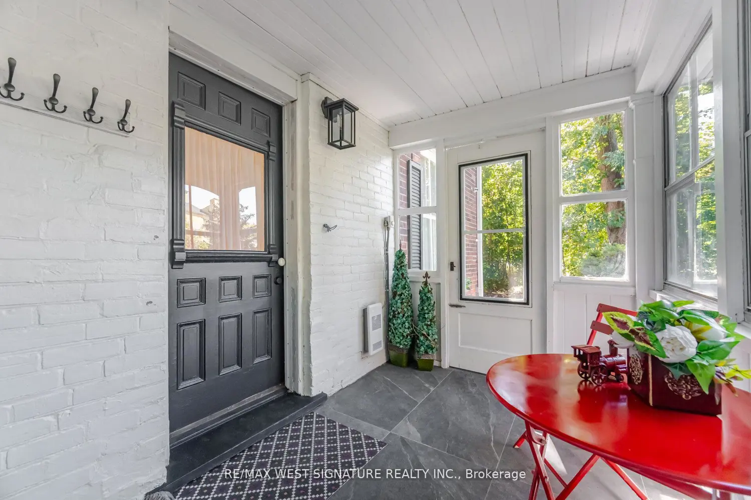 Additional image 4 of 368 Main Street