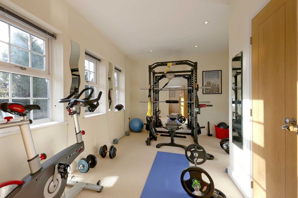 Additional image 10 of 6 bed detached house for saleBarton Drive, Beaconsfield, Buckinghamshire HP9