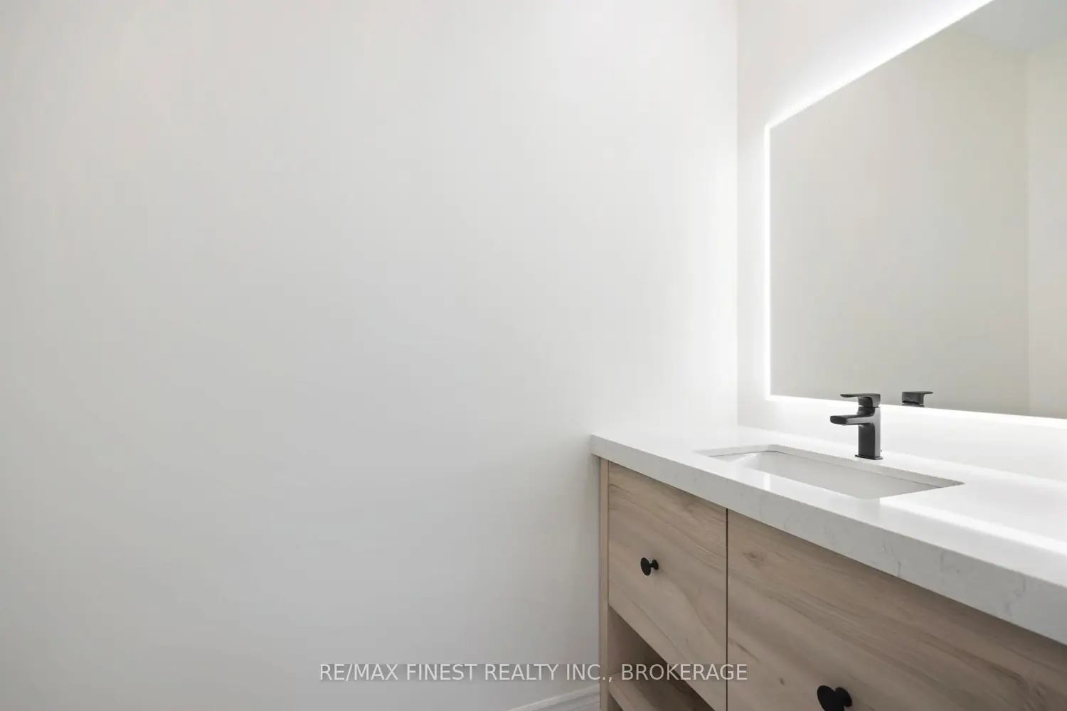 Additional image 11 of 192 Heritage Park Drive