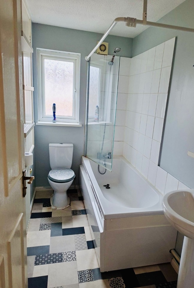 Additional image 11 of 2 Bed End Terrace, Grange Road, LS10, N1 7GU