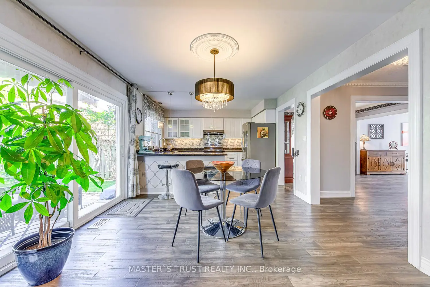 Additional image 6 of 66 Snow Leopard Court