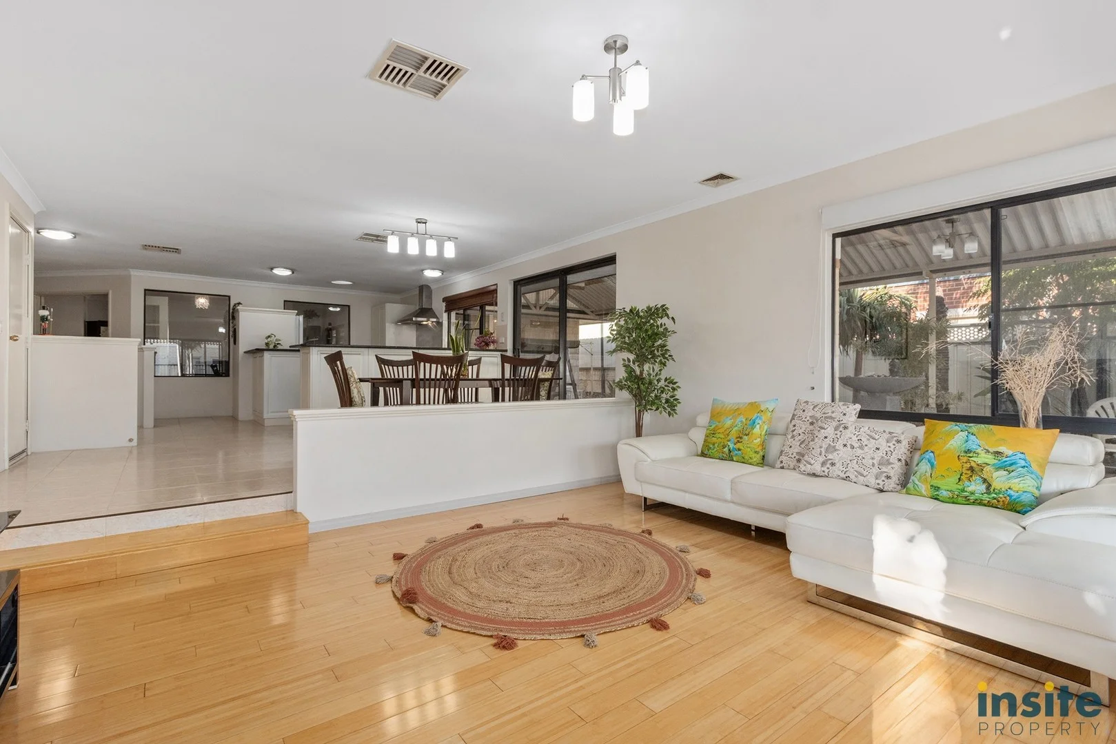 Additional image 24 of 124b Basinghall Street, East Victoria Park WA 6101