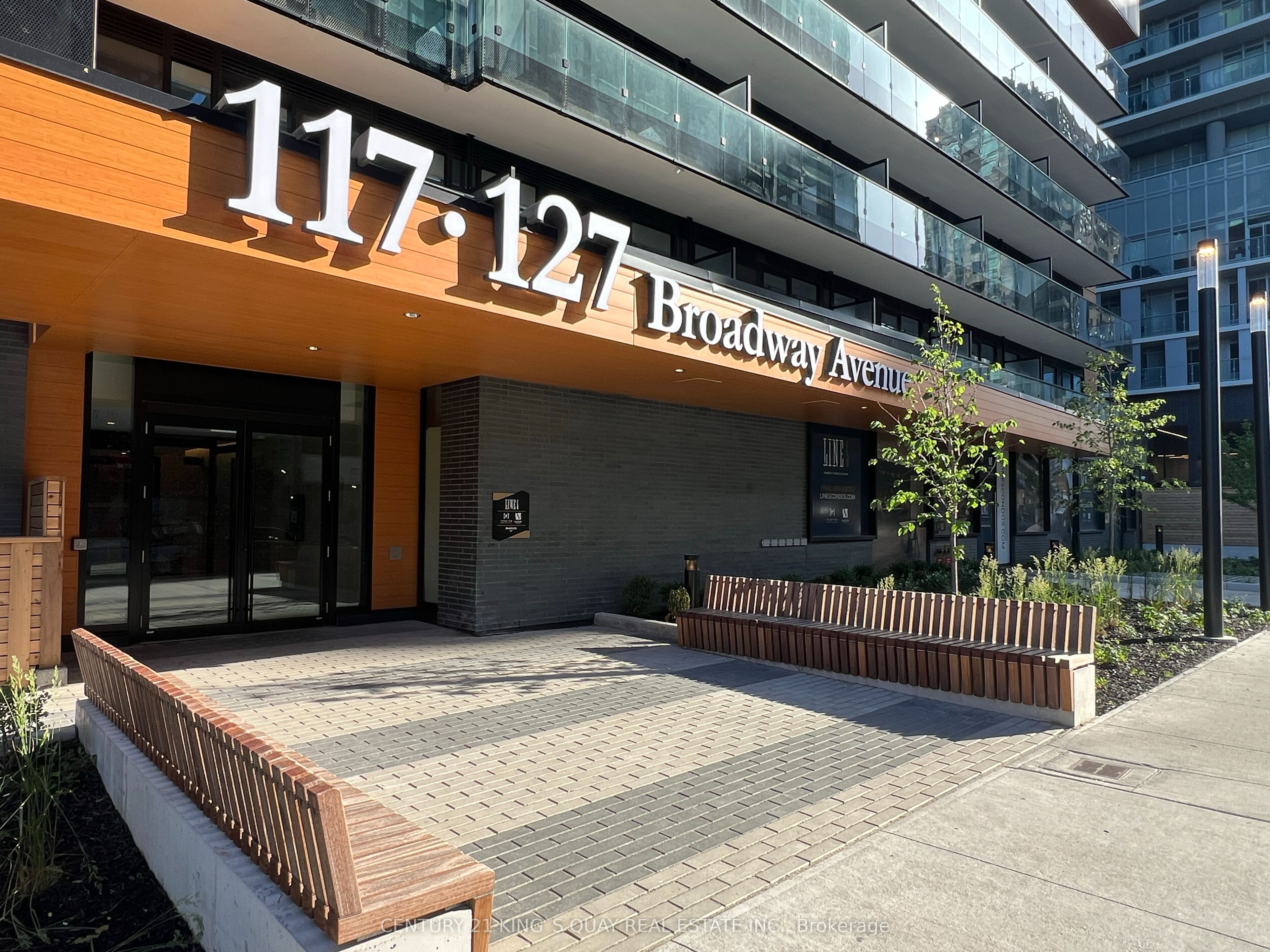 119 Broadway Avenue, Toronto, ON, M4P 0E7