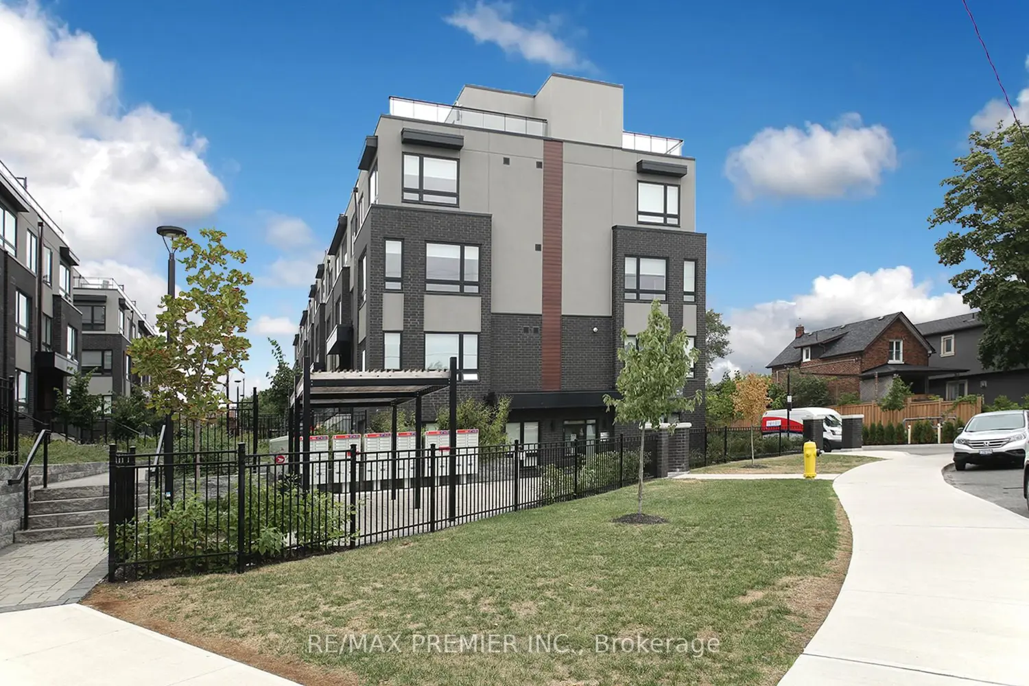 Additional image 2 of 1100 Briar Hill Avenue 312