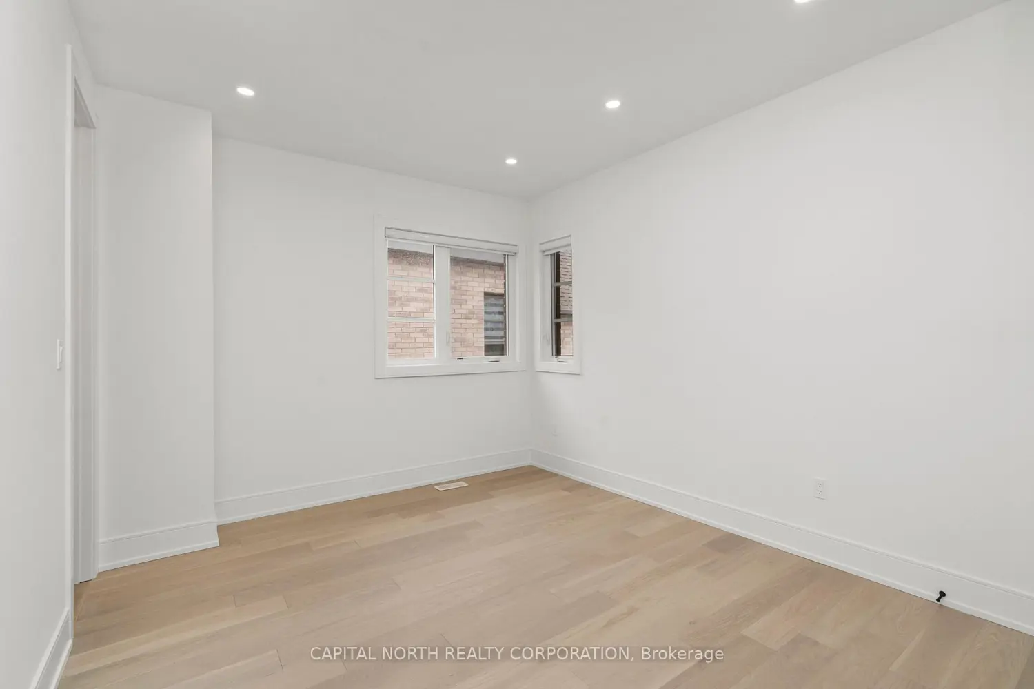 Additional image 11 of 1076 Roosevelt Road