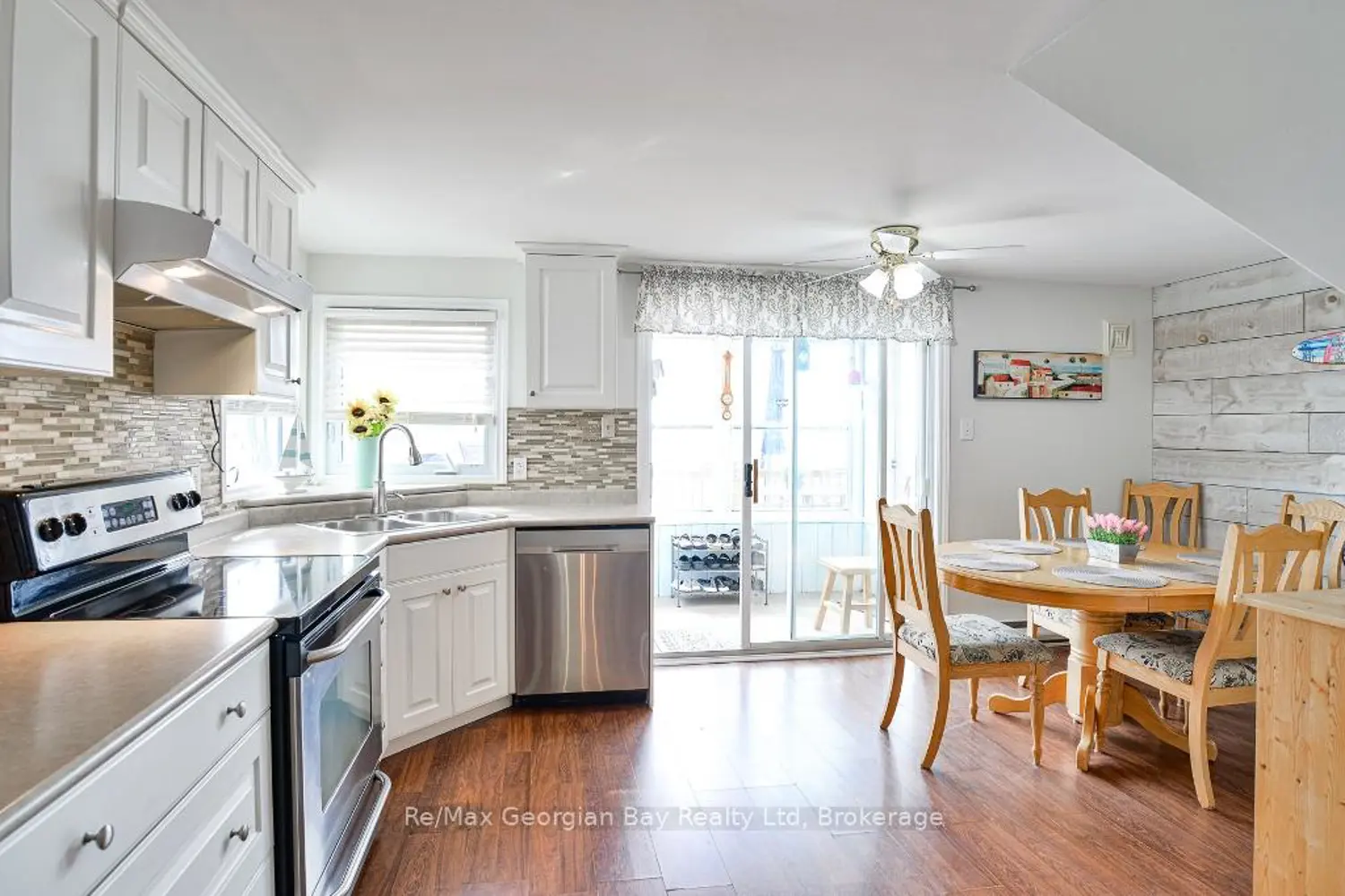 Additional image 4 of 1230 Grandview Lodge Road Beach Chalet #3