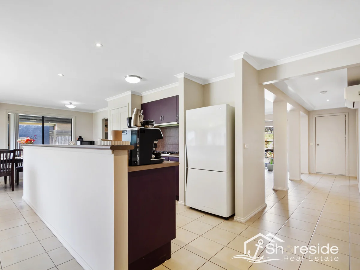 Additional image 23 of 14 Norman Court, Lakes Entrance VIC 3909