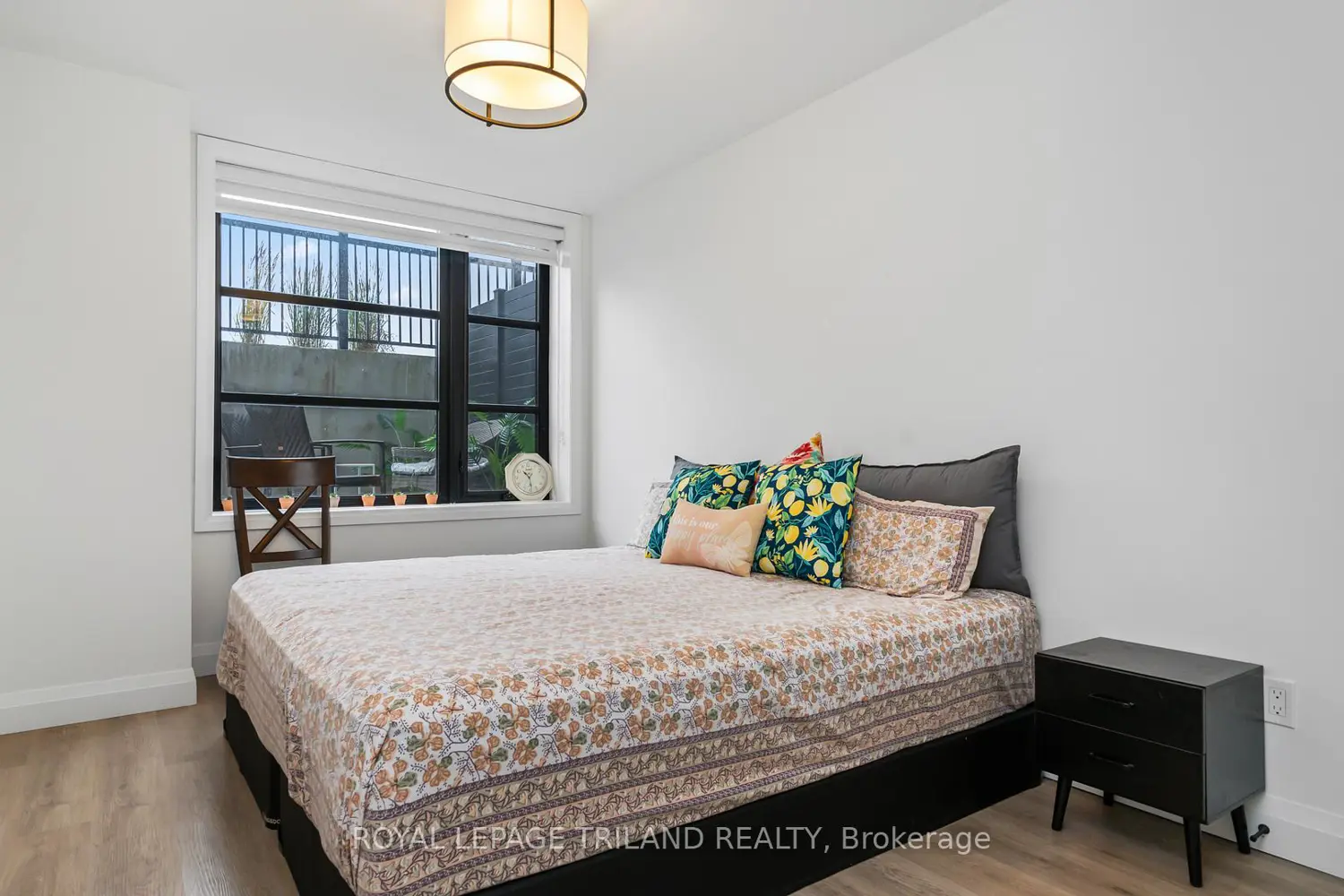 Additional image 10 of 3900 Savoy Street 129