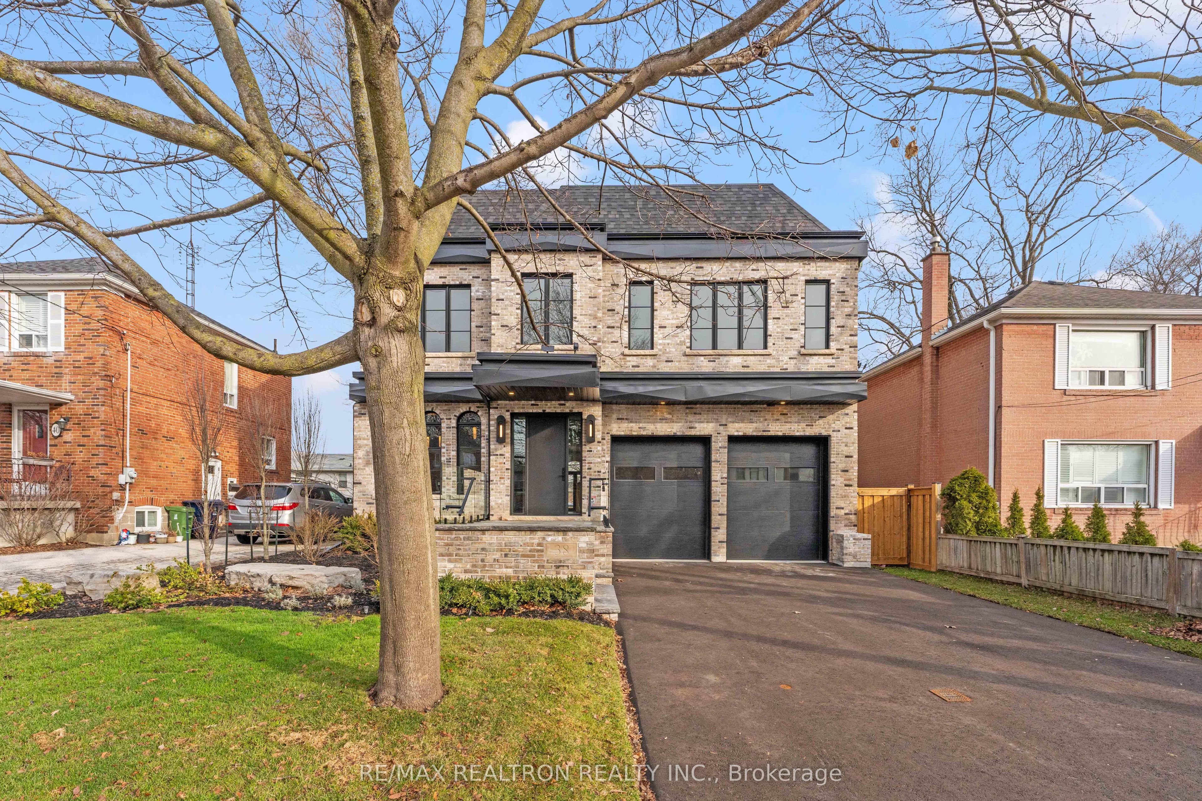 Additional image 3 of 38 Ridgevale Drive, Toronto, ON, M6A 1K8