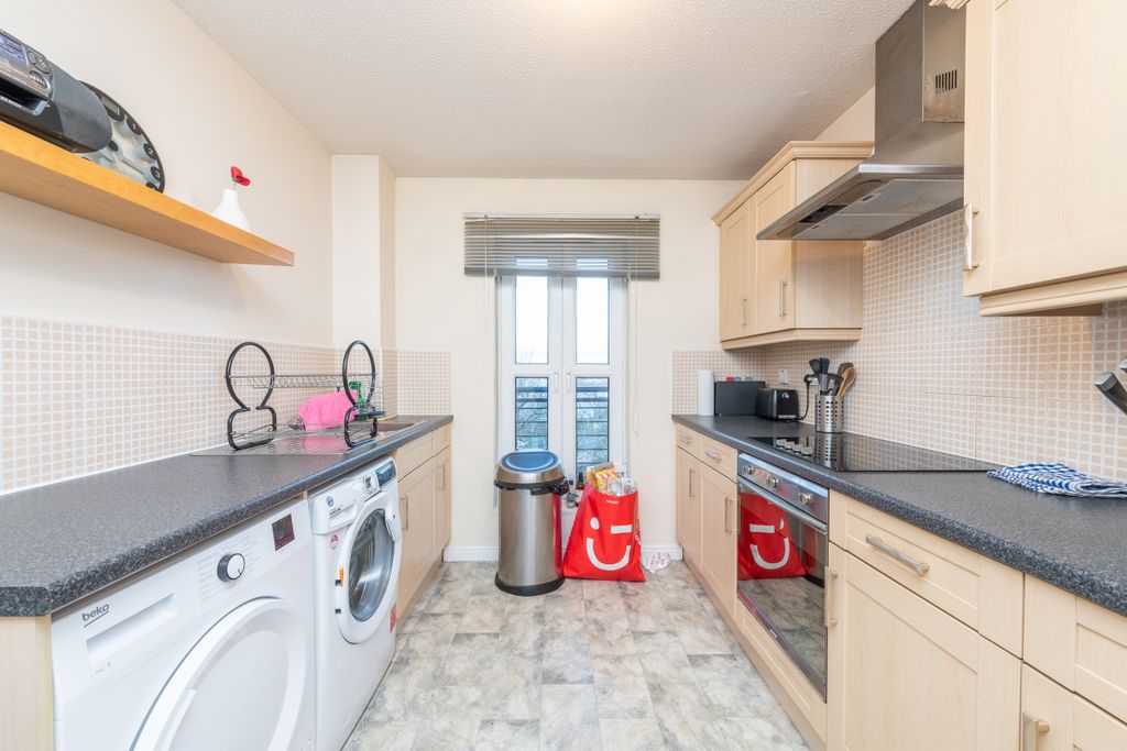 Additional image 7 of 3 bed flat for saleCanavan Court, Falkirk FK2