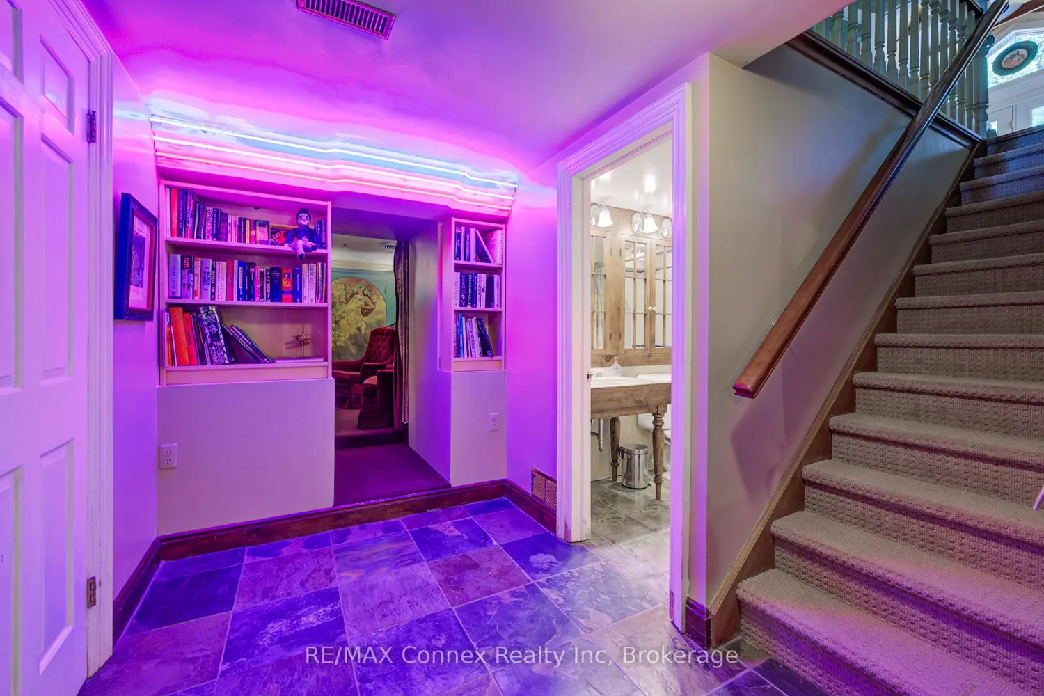 Additional image 10 of 13233 Fifth Line