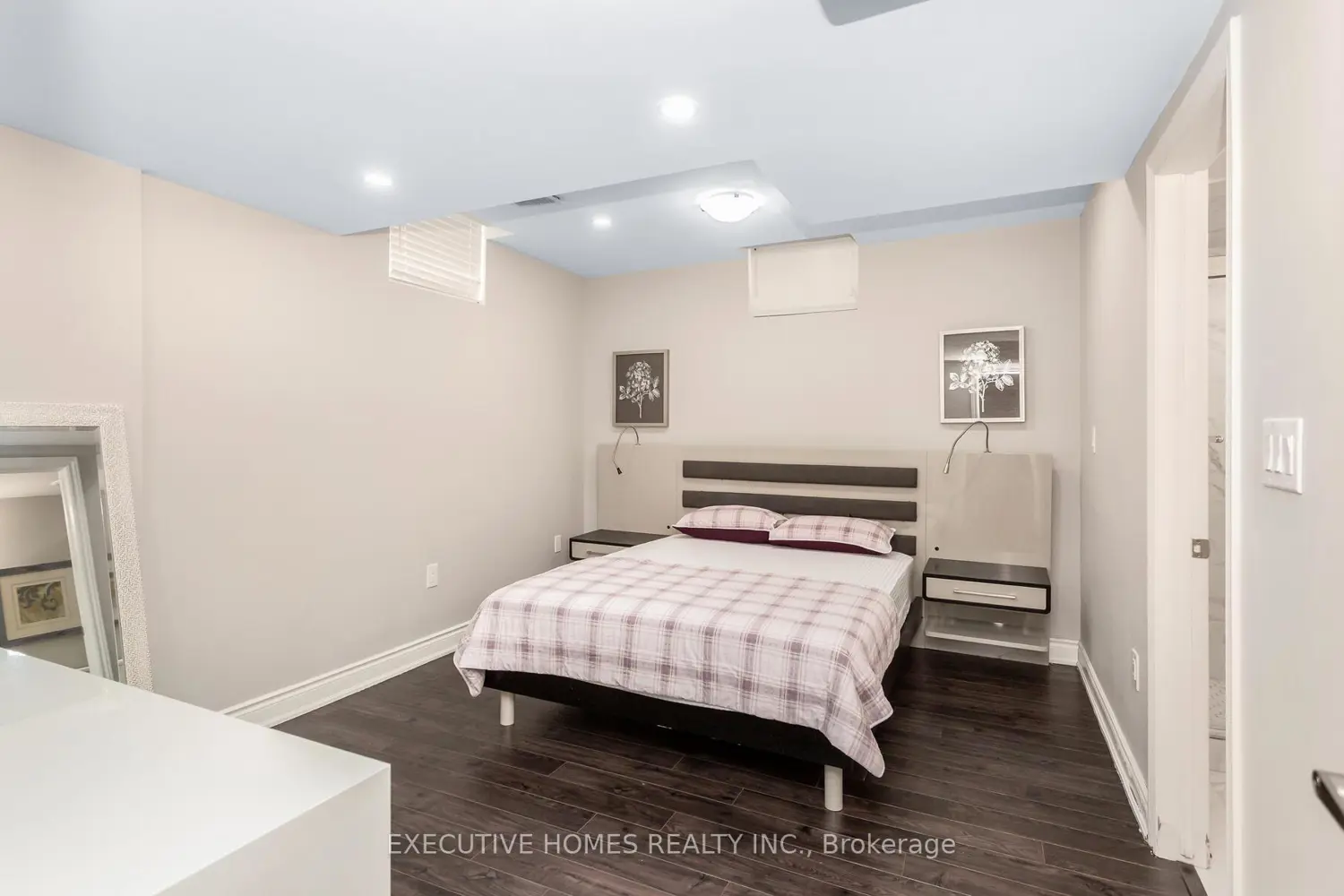 Additional image 18 of 5352 Snowbird Court