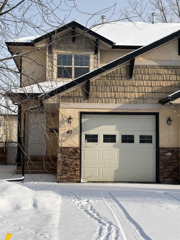40 Alberts Close, Red Deer, AB, T4R 3J7