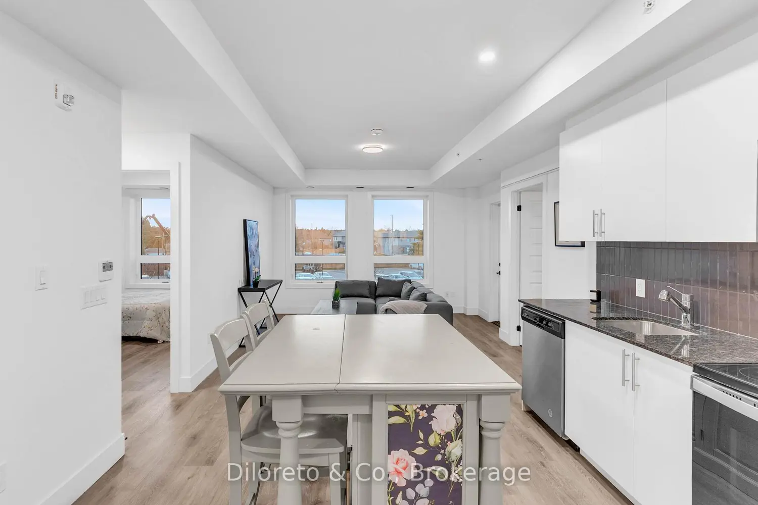 Additional image 2 of 26 Lowes Road 207