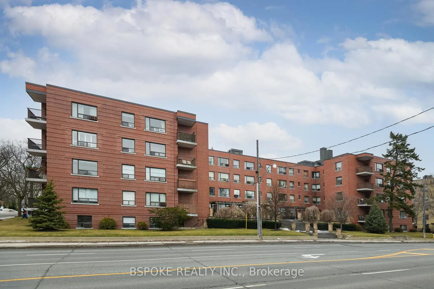 Additional image 2 of 2550 Bathurst Street 405