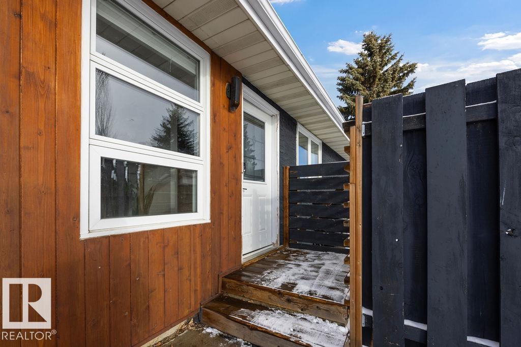 Additional image 5 of 8816 25a Avenue NW, Edmonton, AB, T6K2W7