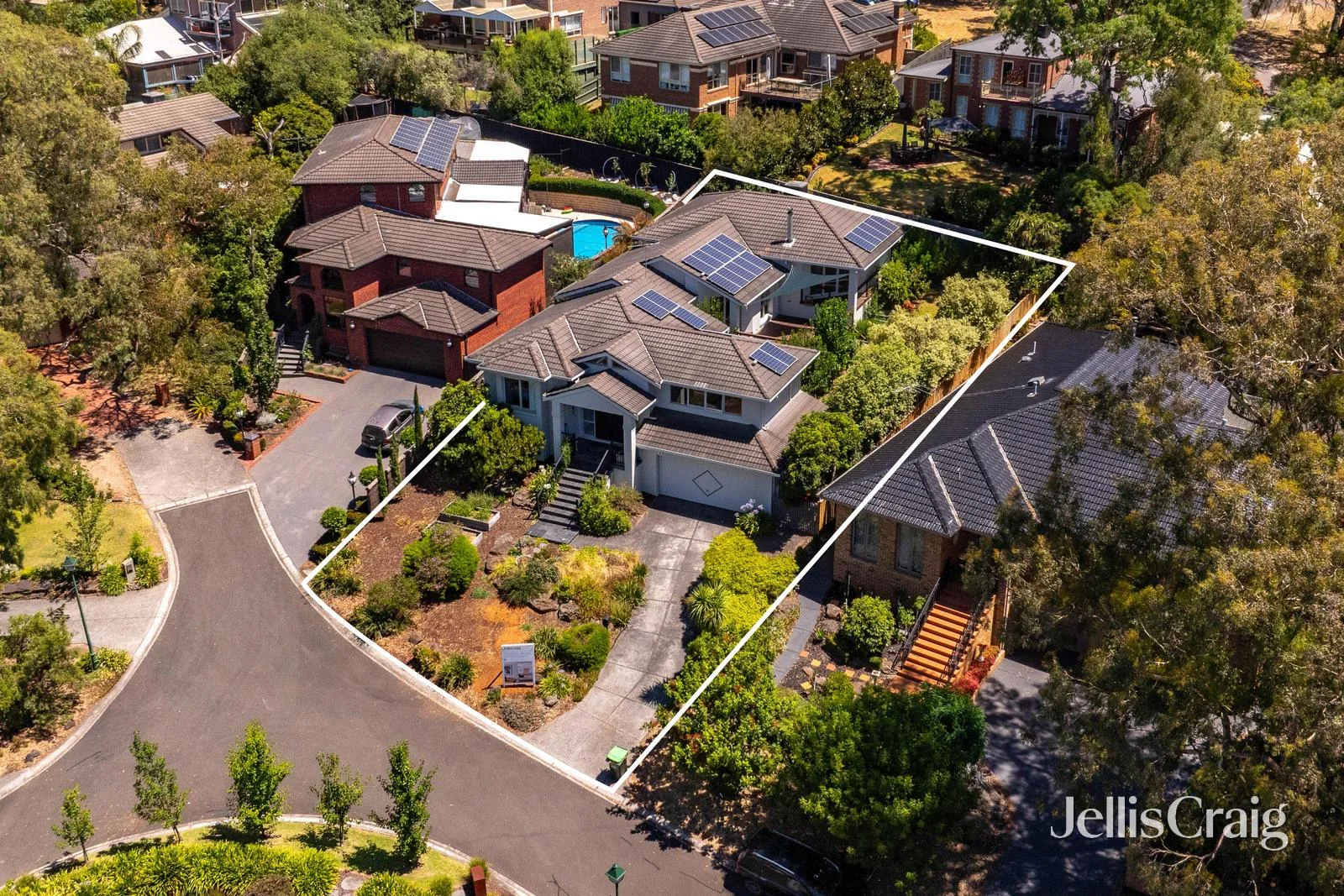11 Valley Park Grove, Eltham VIC 3095