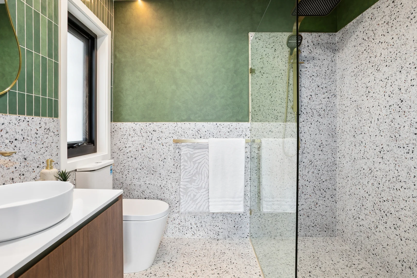 Additional image 9 of 3/53 Springvale Drive, Weetangera ACT 2614