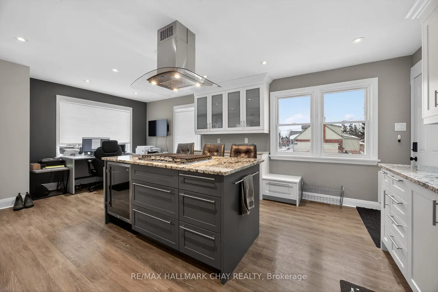 Additional image 4 of 68 Drury Lane