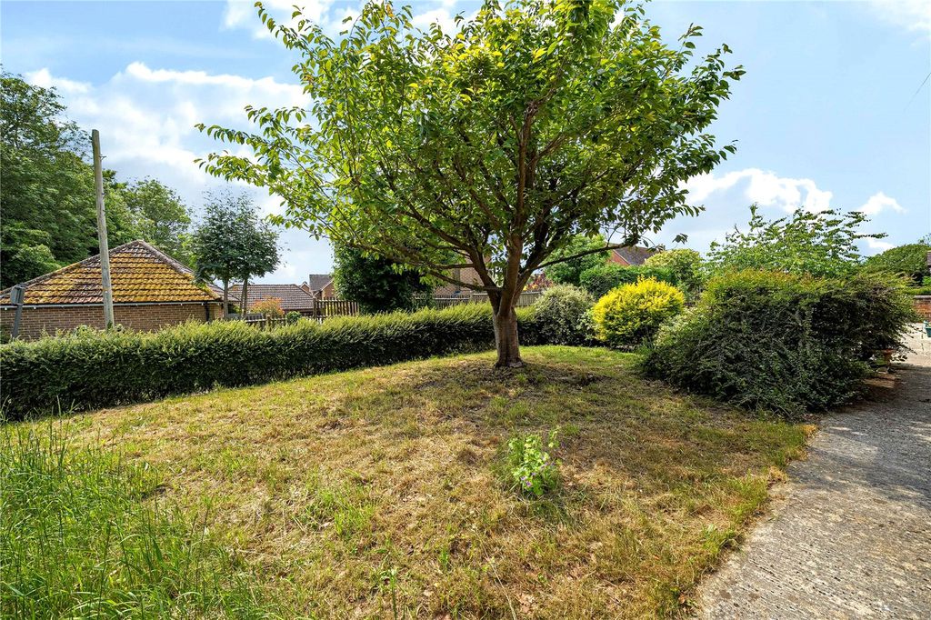Additional image 7 of 2 bed flat for saleJubbs Lane, Ogbourne St. George, Marlborough, Wiltshire SN8
