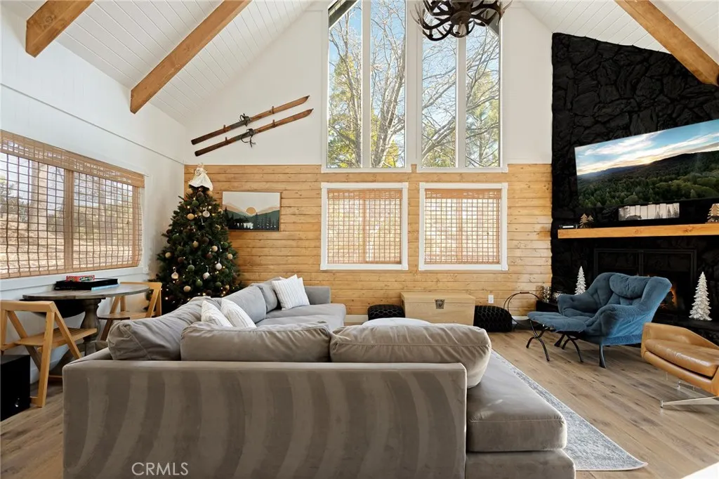 Additional image 2 of 788 Crown, Lake Arrowhead, CA 92352