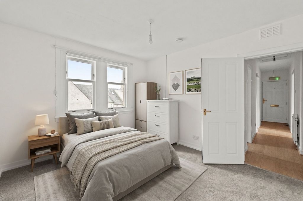 Additional image 7 of 3 bed flat for saleSt. John Street, Stirling FK8