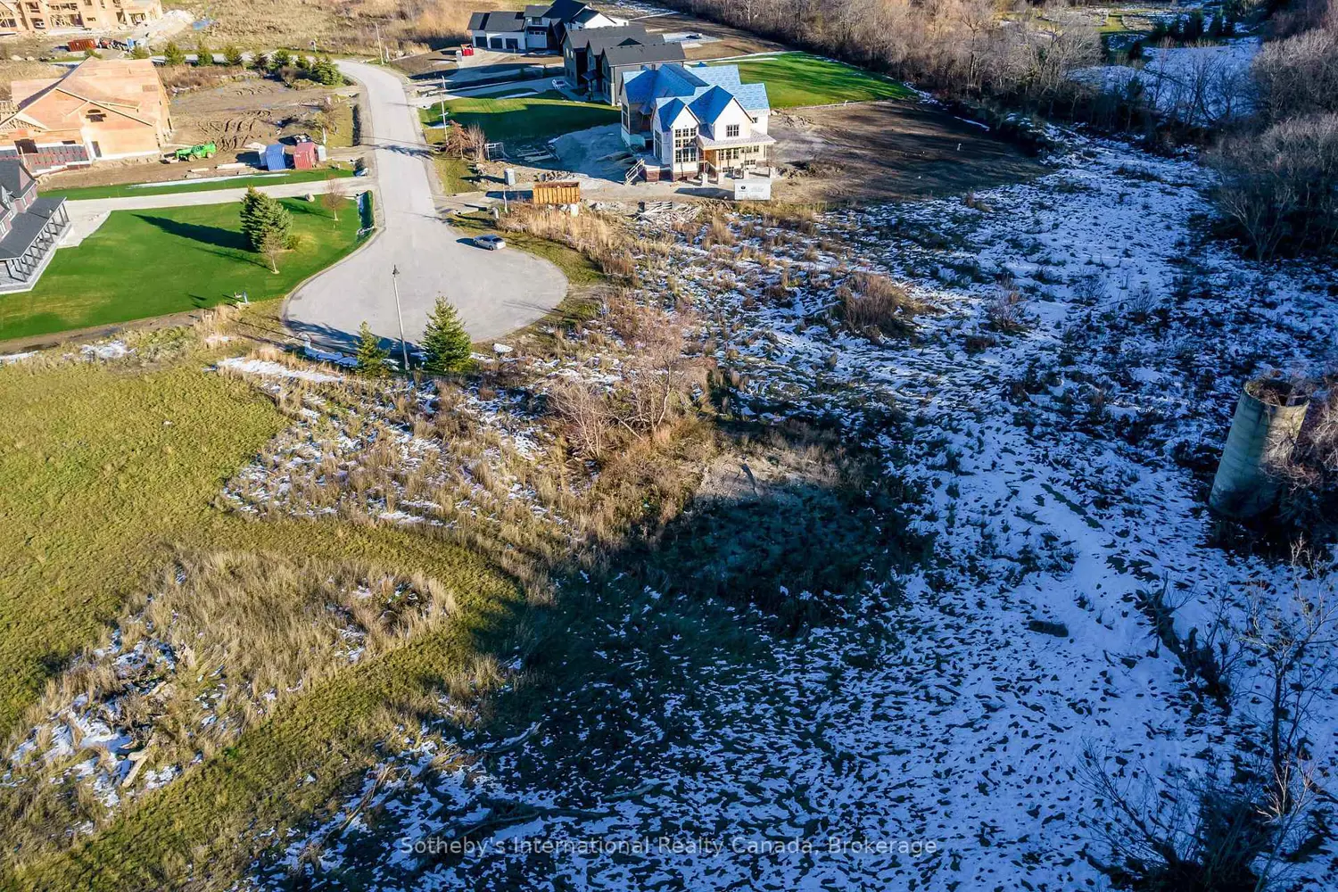 Additional image 6 of 21 Raintree Court