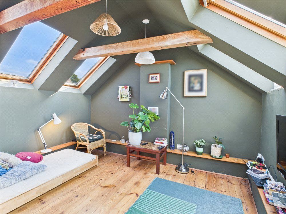 Additional image 9 of 2 bed flat for saleMarket Street, Stratton, Bude EX23