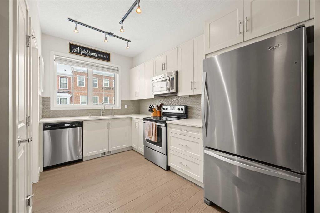 Additional image 6 of 10 Sherwood Row NW, Calgary, AB, T3R 0X1