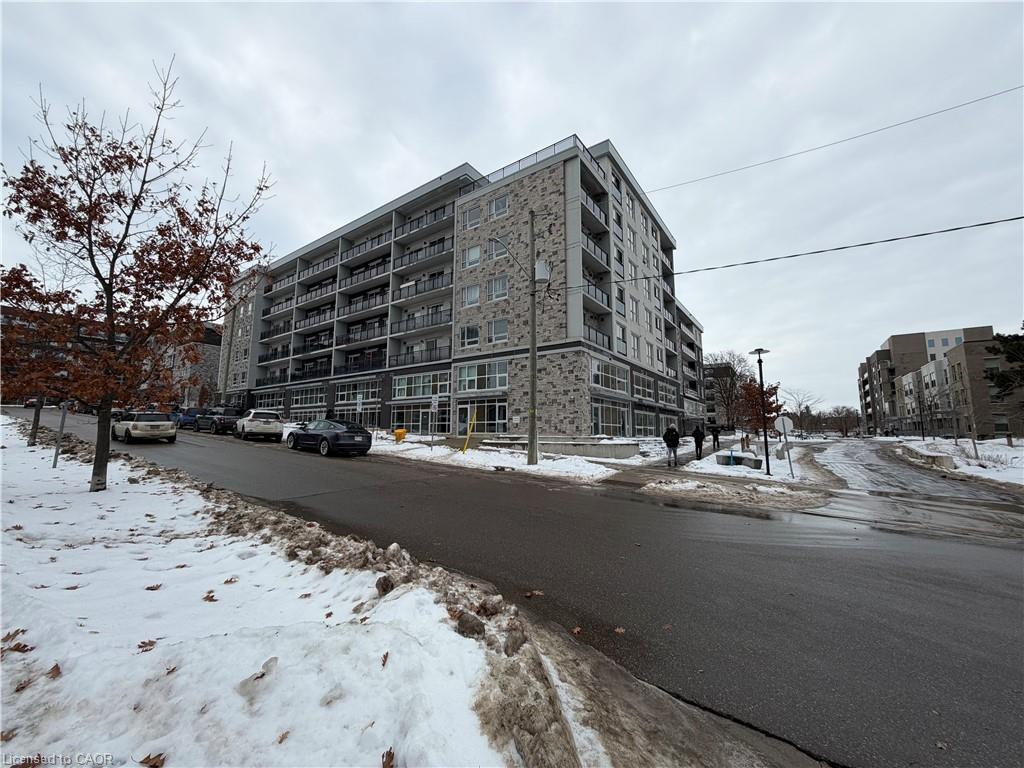 B112-275 Larch Street, Waterloo, ON, N2L 3R2