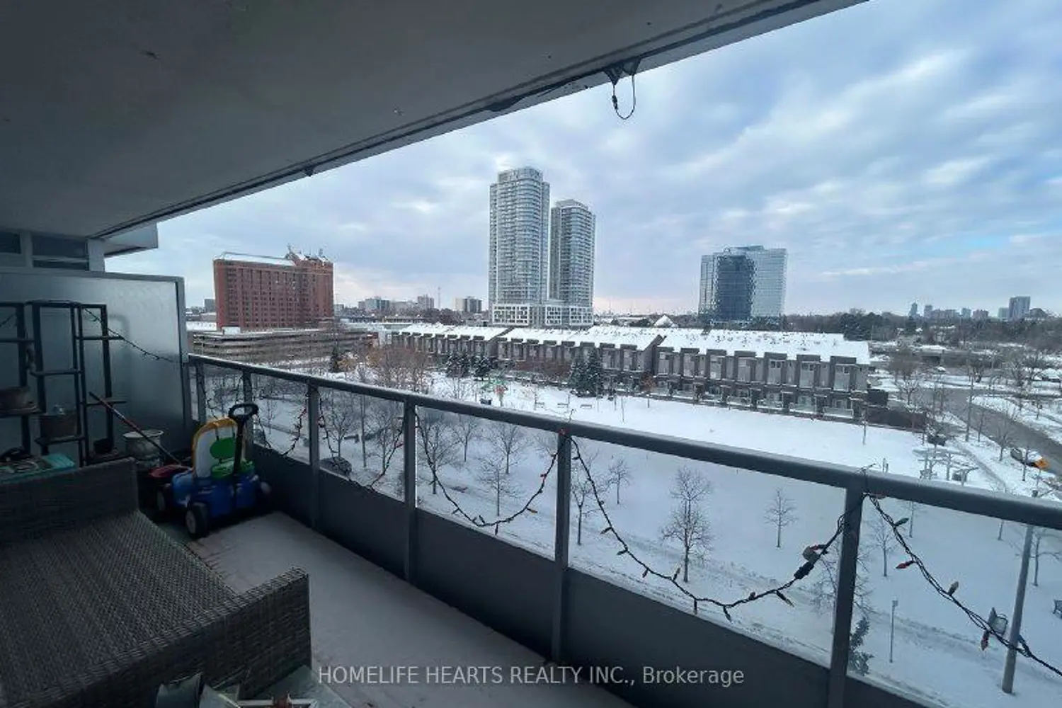 181 Village Green Square 618