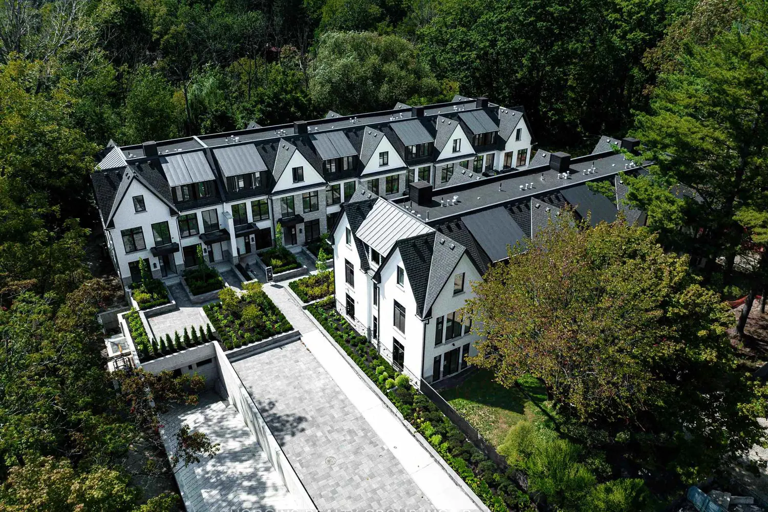 Additional image 2 of 1136 Mona Road 4