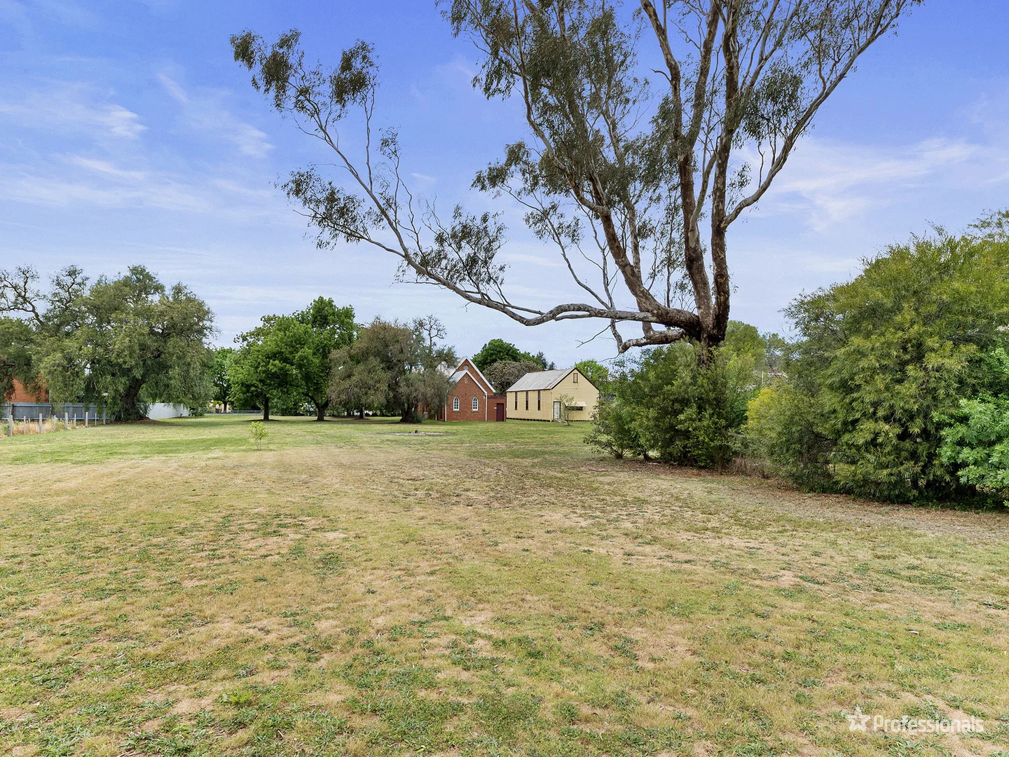 Additional image 2 of 23 McLachlan Street, Carisbrook VIC 3464