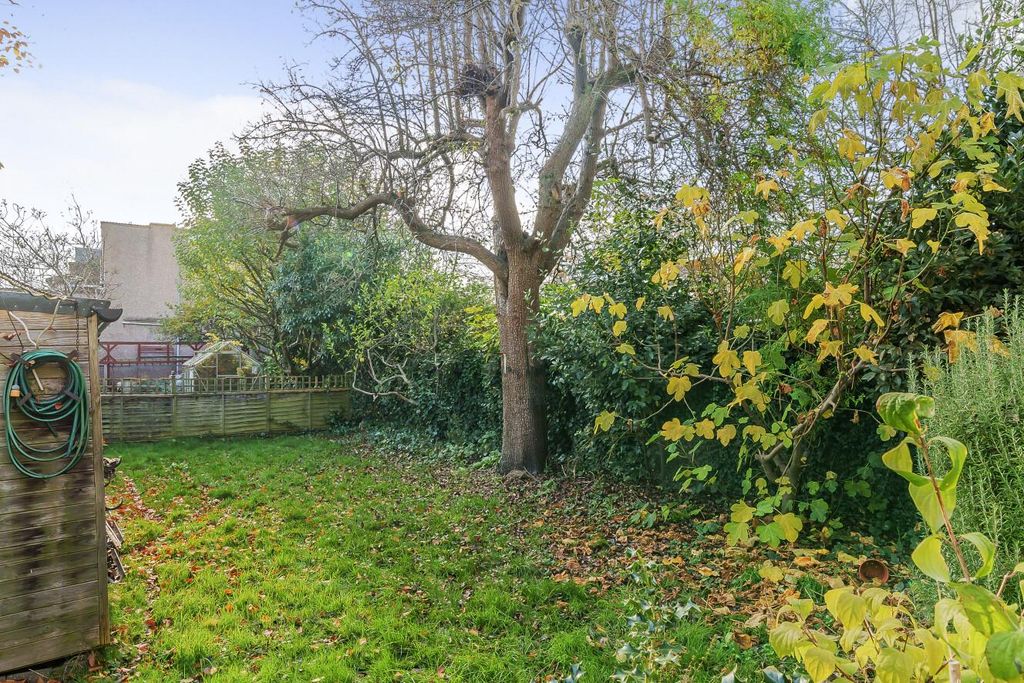 Additional image 3 of 6 bed semi-detached house for saleLennard Road, Penge, London SE20