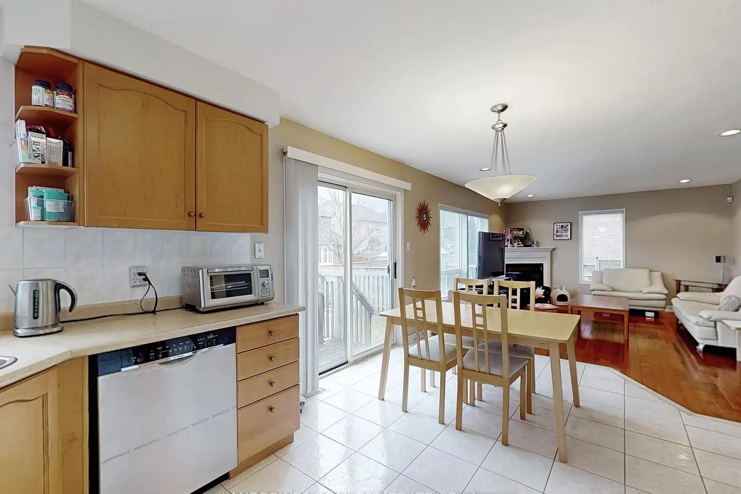 Additional image 3 of 82 Littleleaf Crescent