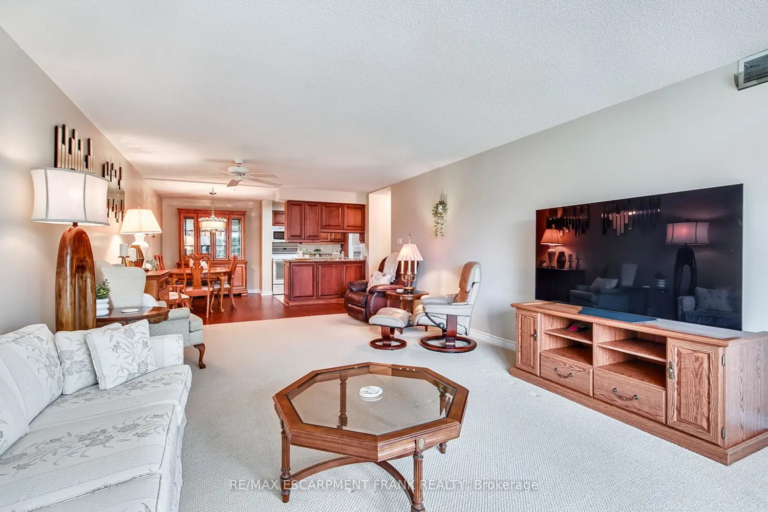 Additional image 15 of 970 Golf Links Road 205