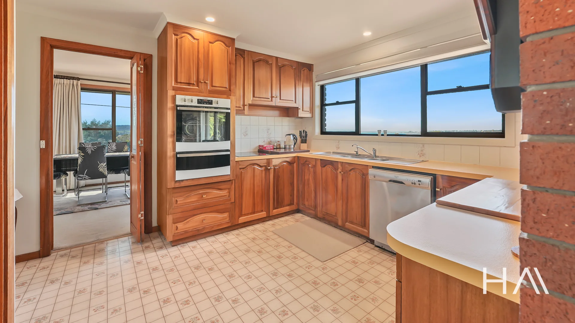 Additional image 12 of 25-27 Erythos Grove, St Helens TAS 7216