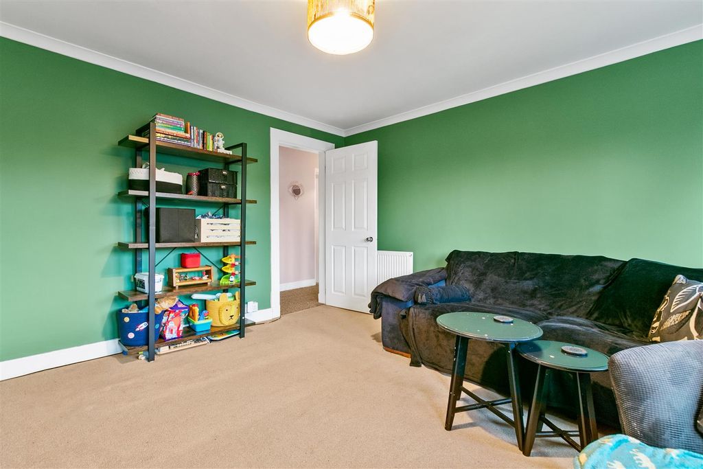 Additional image 4 of 2 bed flat for saleCastlegreen Street, Dumbarton G82