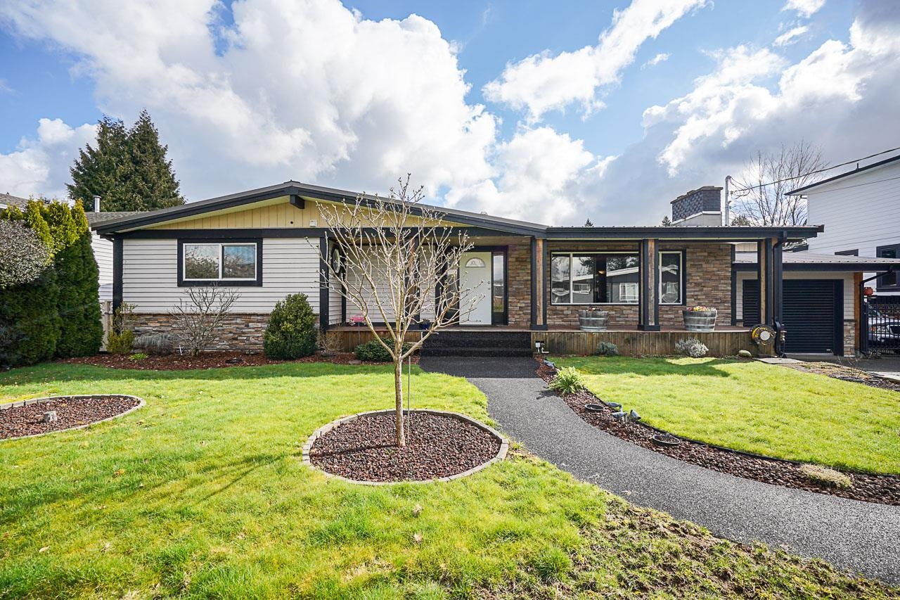 2370 Lynden Street, Abbotsford, BC, V2T 3B7