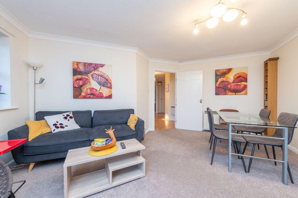 Additional image 5 of 3 bed flat for saleCanavan Court, Falkirk FK2