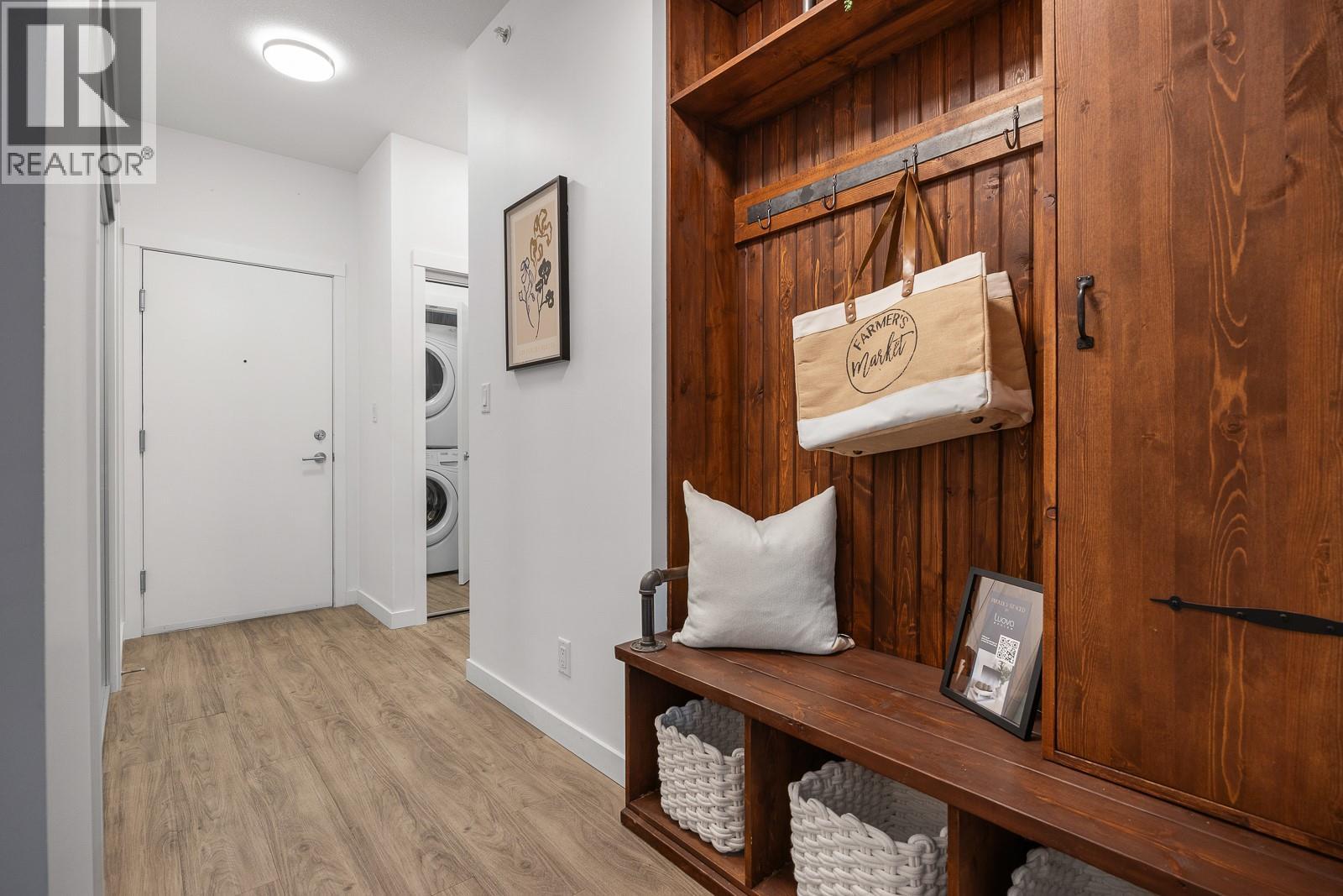 Additional image 4 of PH12-1775 Chapman Place, Kelowna, BC, V1Y0G3